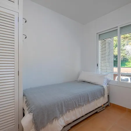 A-24 Aiguablava 6 Pax Apartment